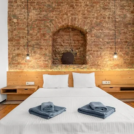 Stylish And Designed 1br In A Prime Location Istanbul