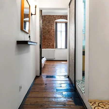 Appartement Stylish And Designed 1br In A Prime Location *